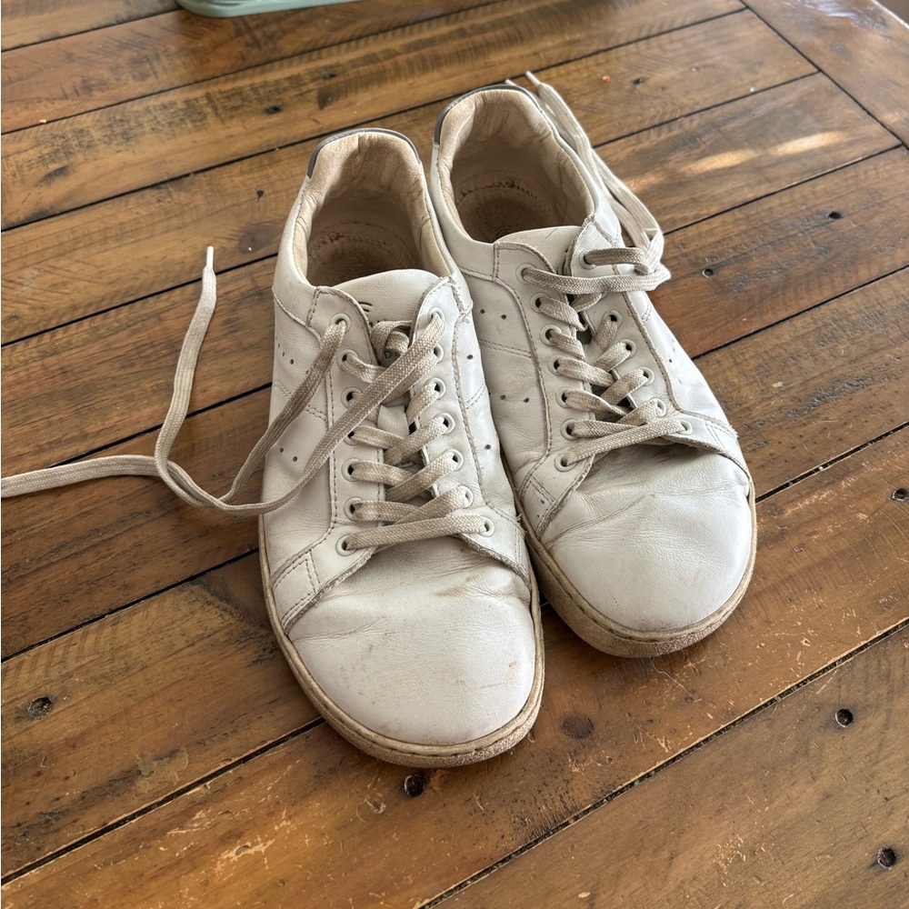 Groundies Universe Women’s Sneakers